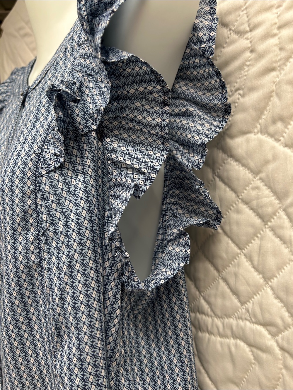 Vineyard Vines Blue Printed Ruffle-Sleeve Button Top - Picture 5 of 12